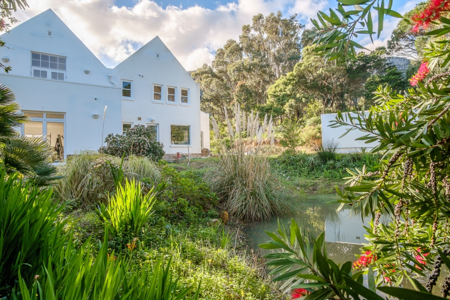 6 Bedroom Property for Sale in De Goede Hoop Western Cape